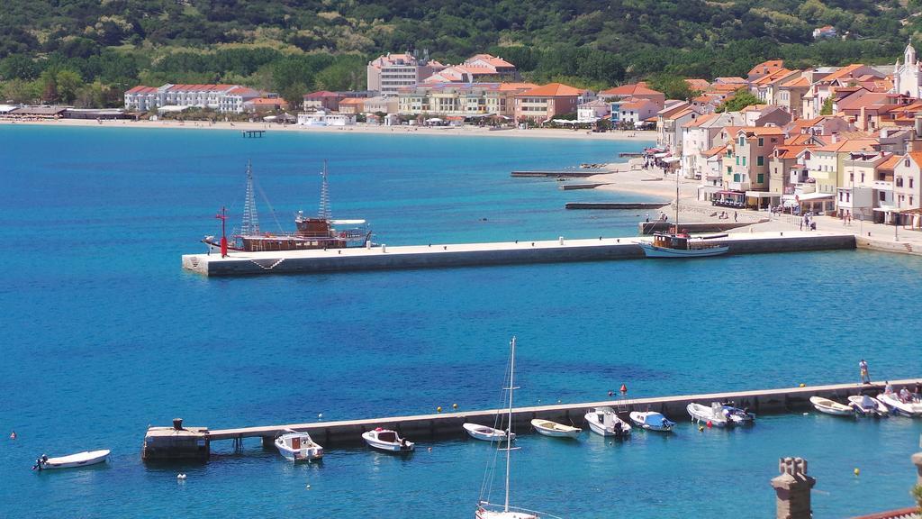 Apartments Andrea Baška Exteriör bild
